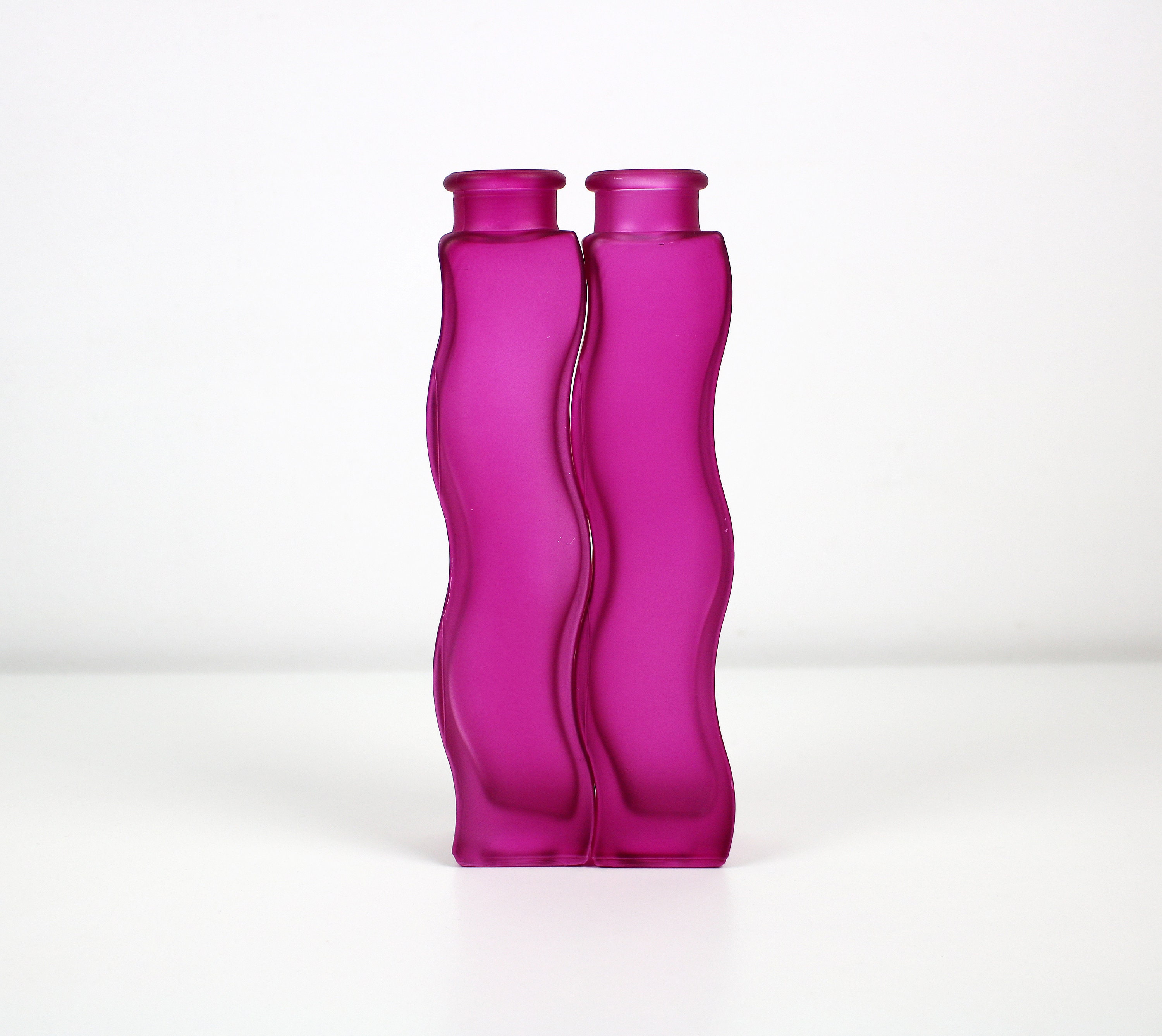 SKAMT squiggle wave vases IKEA Pink wavy vases 90s campestre.al.gov.br
