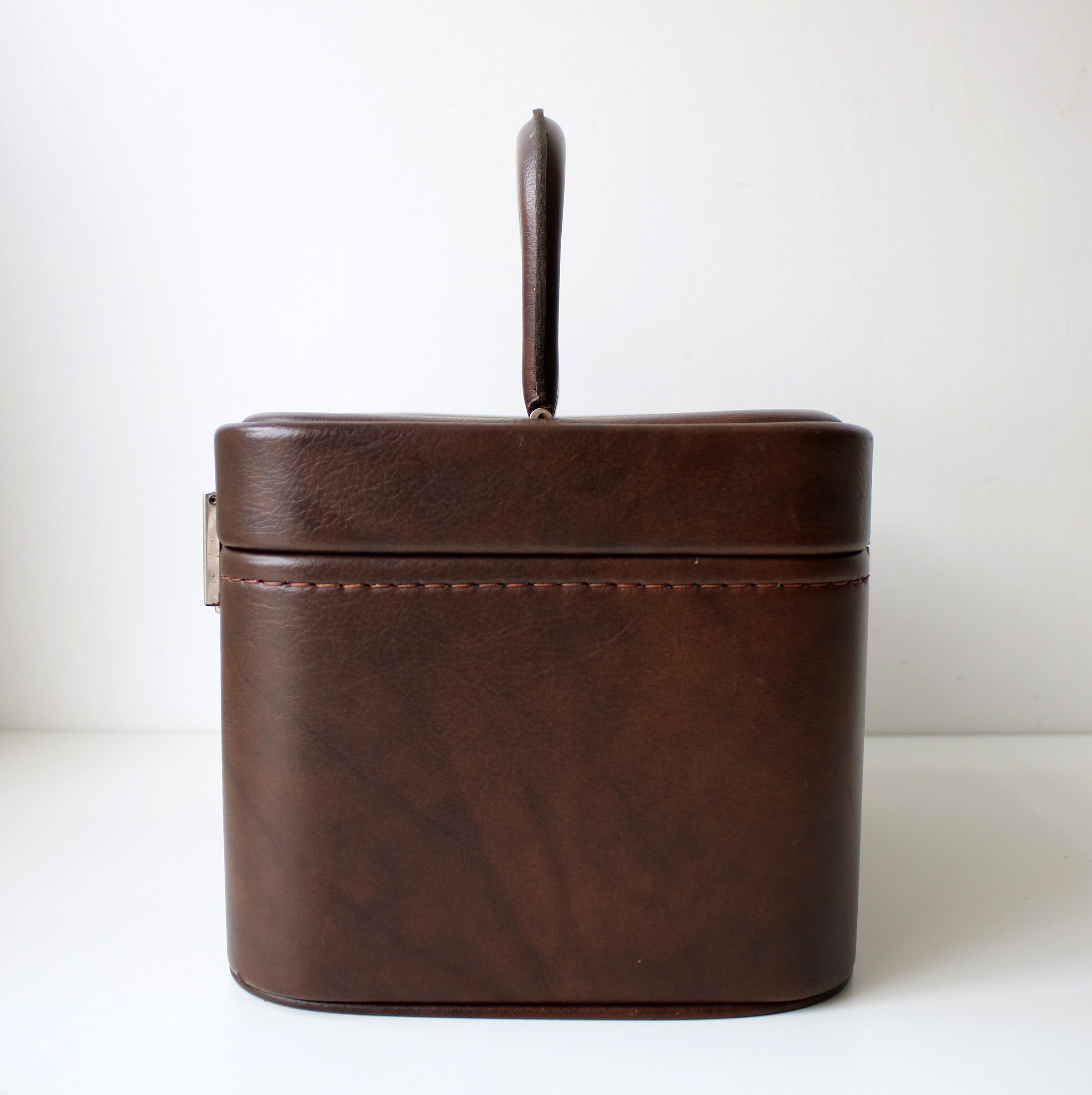 vintage vanity travel case