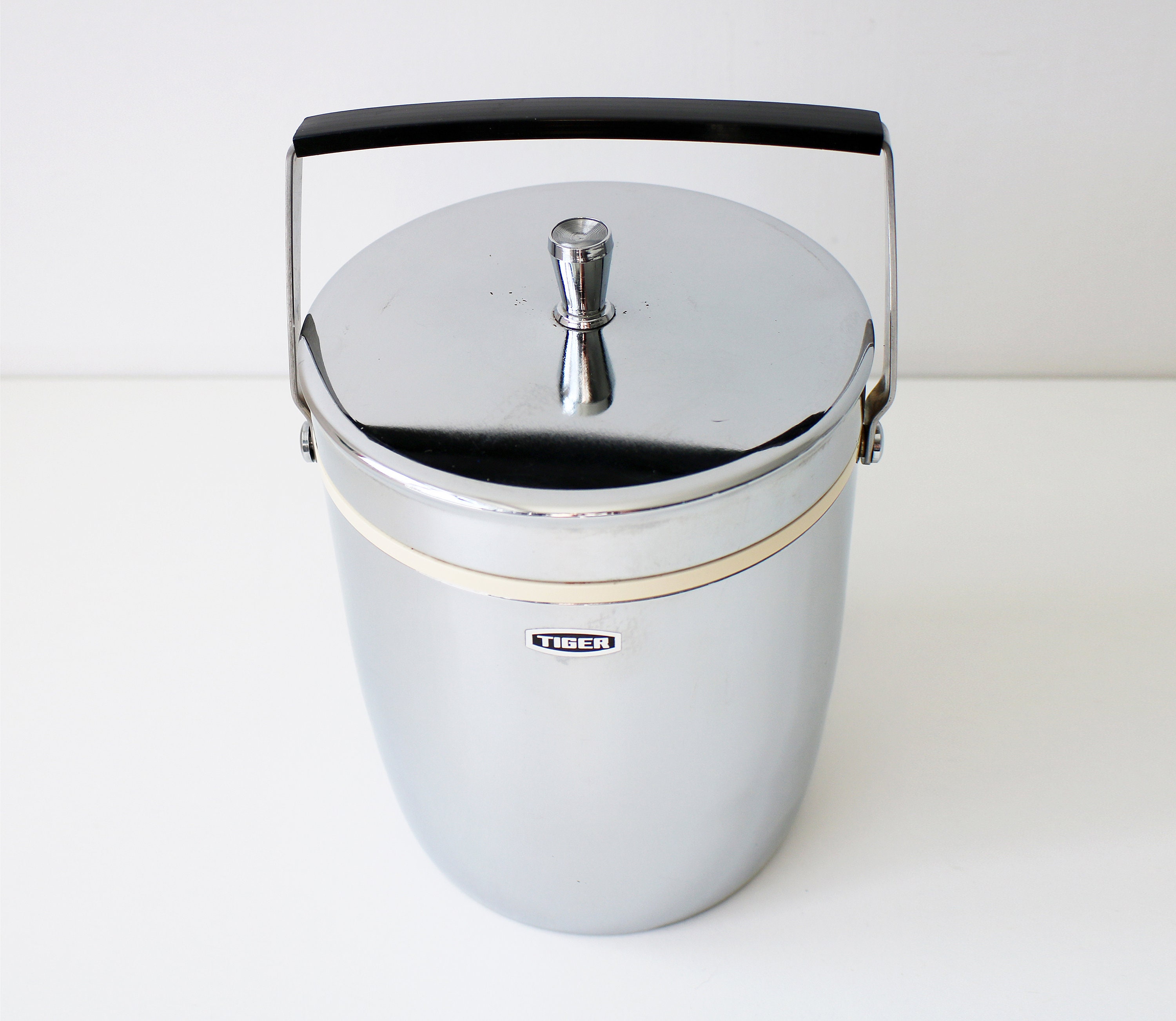 Vintage Japanese ice bucket by Tiger (not the Copenhagen shop)