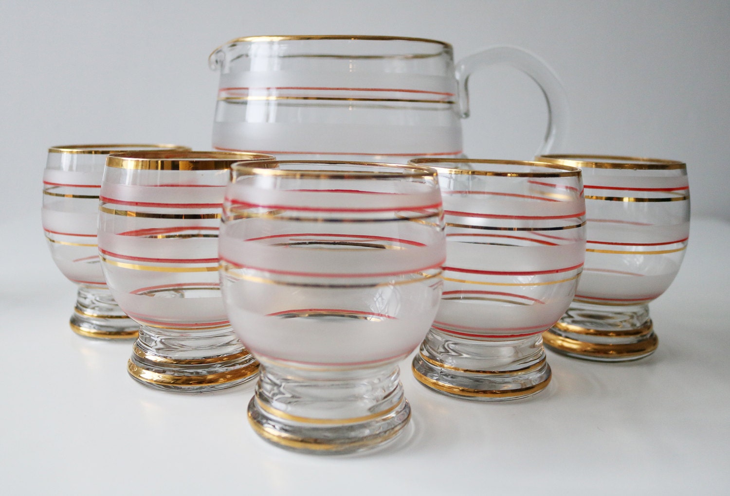 1930s jug and 6 glasses lemonade set gold rimmed art deco