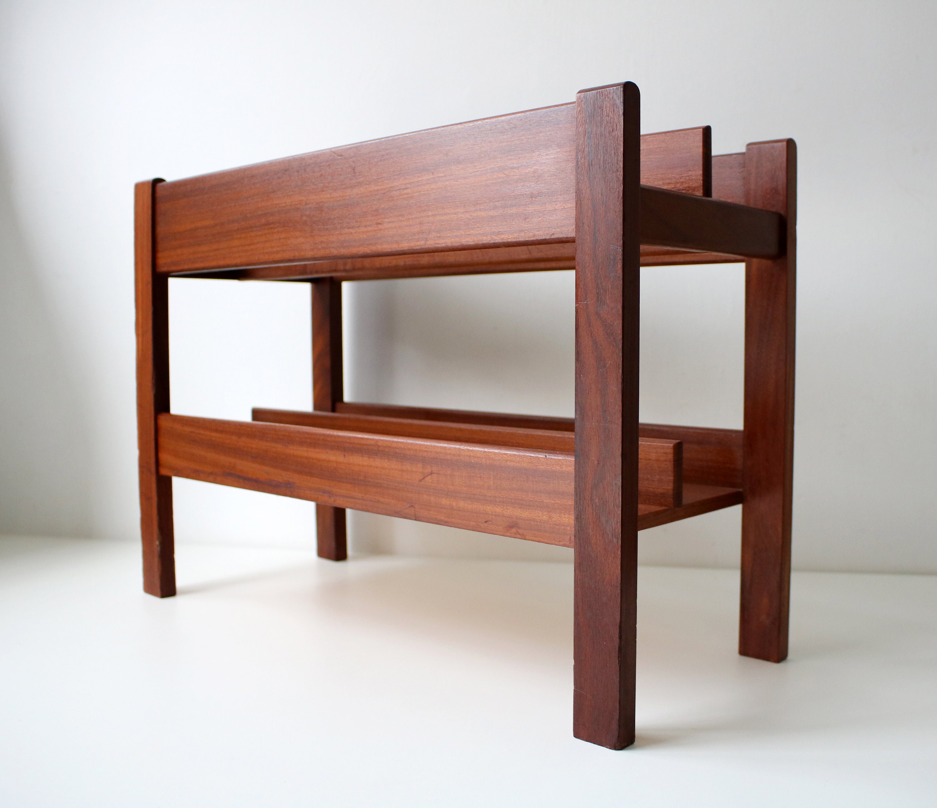 Mid Century Heals magazine / record rack in teak Cantebury design by