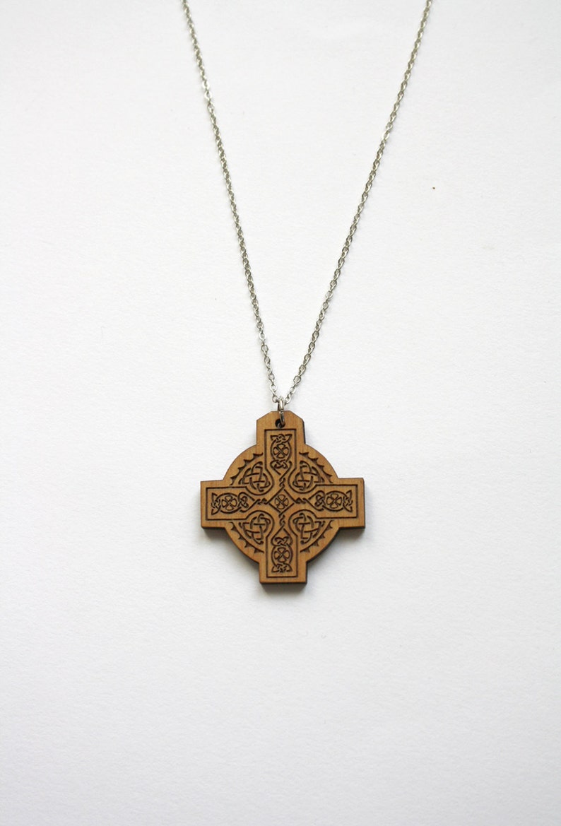 Collier Pendentif Croix Celtique Viking - Acier Inoxydable Ton Argent Oxydé, Chaîne Perles 20 Pouces (50cm) - Pour Homme/femme