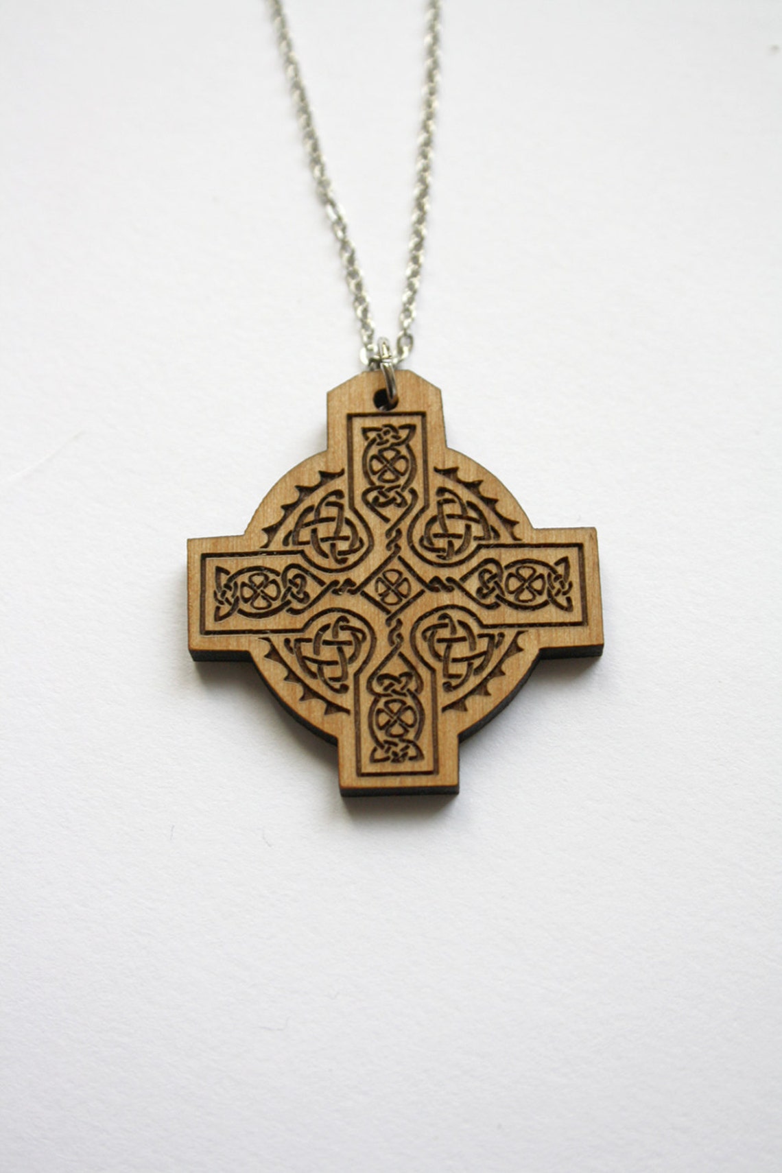 Collier Nœud Celtique - 2 Pièces Noir Et Argent - Style Gothique Punk Rock - Pendentif Triangle Irlandais - Pour Femmes Et Hommes - 2