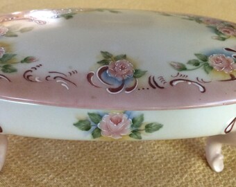 Posies Mind Your Bees and Cues Joan Miller porcelain flower