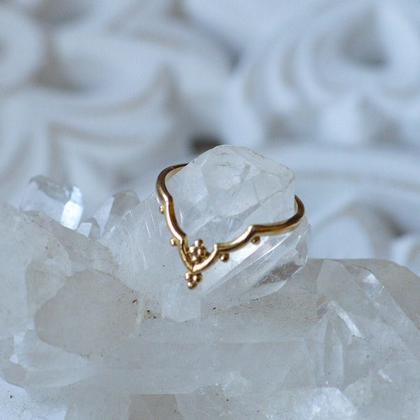 OPHELIA* Dainty golden tribal ring, geometric delicate brass Indian style jewellery