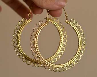 JAELLE* 60 mm circle golden hoop earrings. Large brass funky hoops, oversized