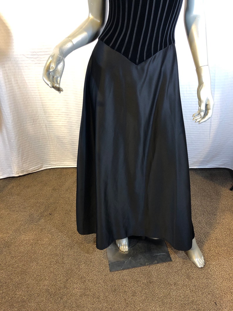 TADASHI SHOJI Strapless Vintage EveningFormal Black Maxi Dress Size 4