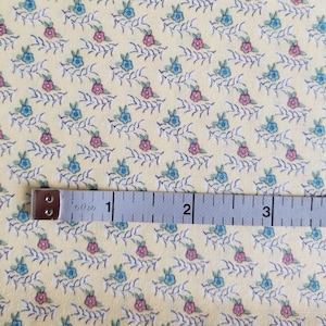 Fabric Country Quilt/Craft Fabric = Yellow Floral - Vintage - Small Print - 1/2 Yd.