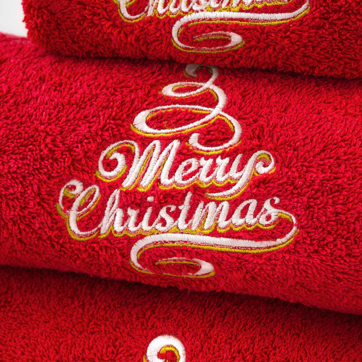 Holiday Ribbon Embroidered Merry Christmas Bath Towel Set