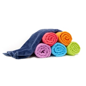 100% Cotton Beach Towel Holiday 400gsm Plain Pattern - Size 70cm x 140cm (27" x 55")