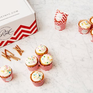 DIY Baking Kit for Celebration Cupcakes image 1