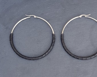 Large hoop earrings in black leather - Goth earrings - grunge jewelry - witchy gift
