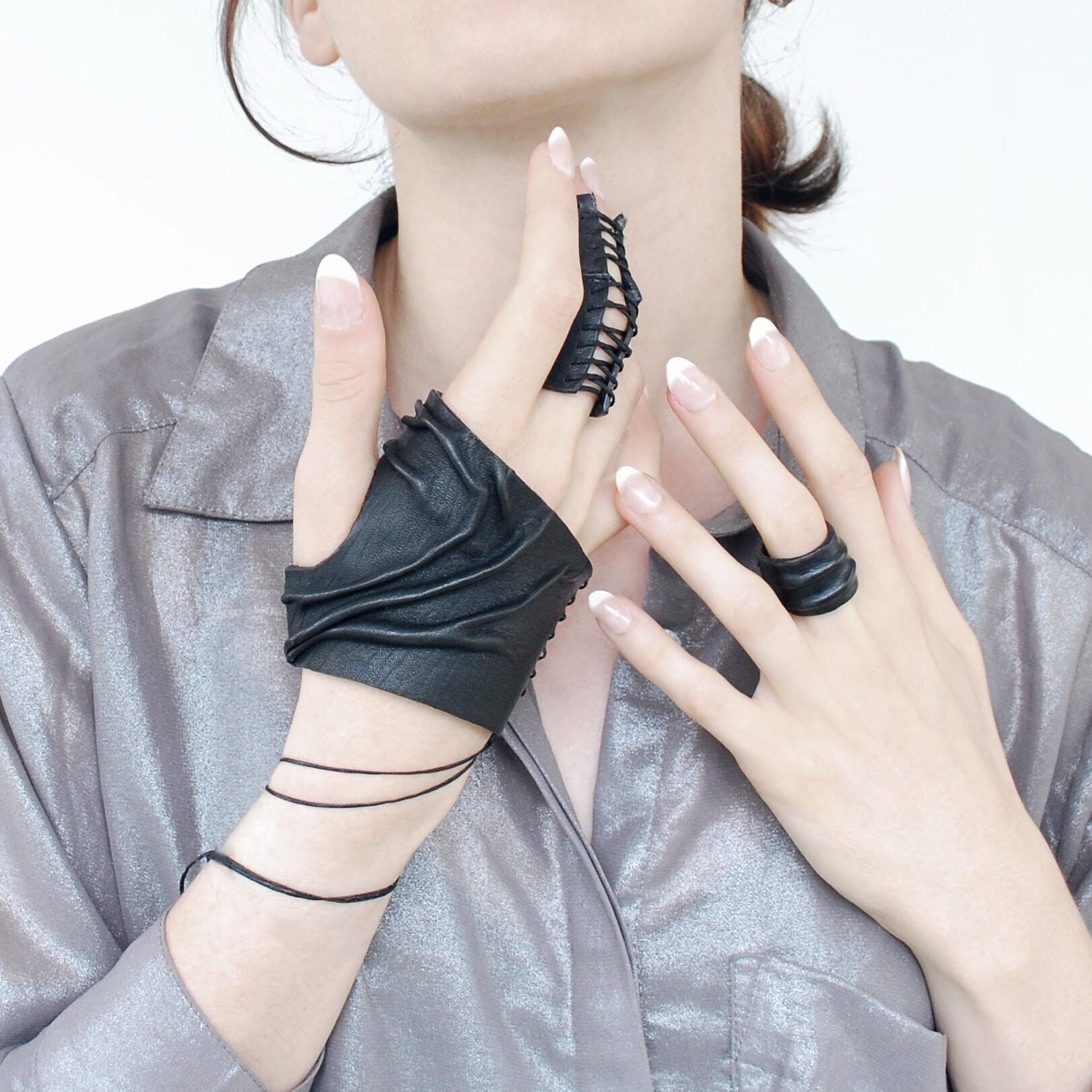 Black leather fingerless glove with a corset lacing victorian jewelry Thumb wrap bracelet for women