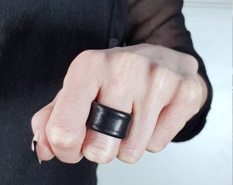 Black ring, minimalist black jewelry for men and women – adjustable leather ring for him or for her