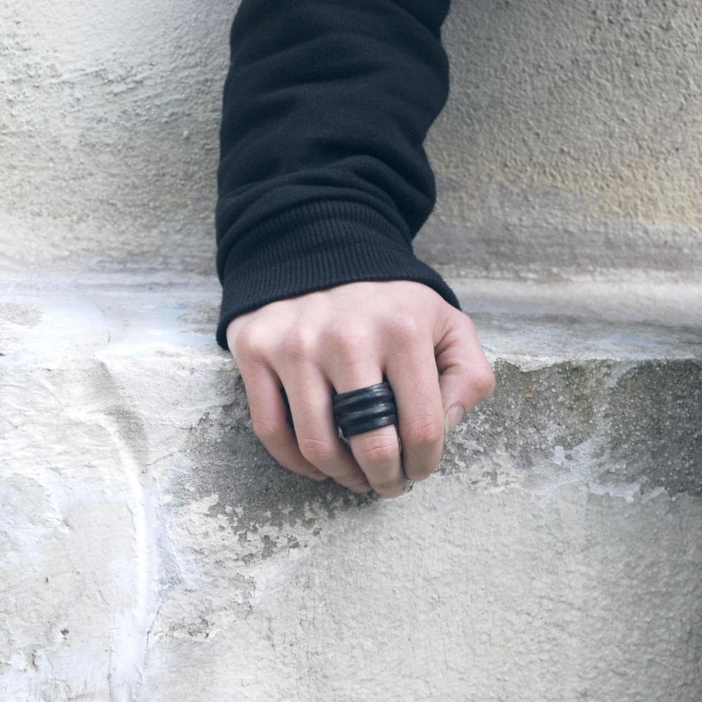 Black Pleated Leather Ring