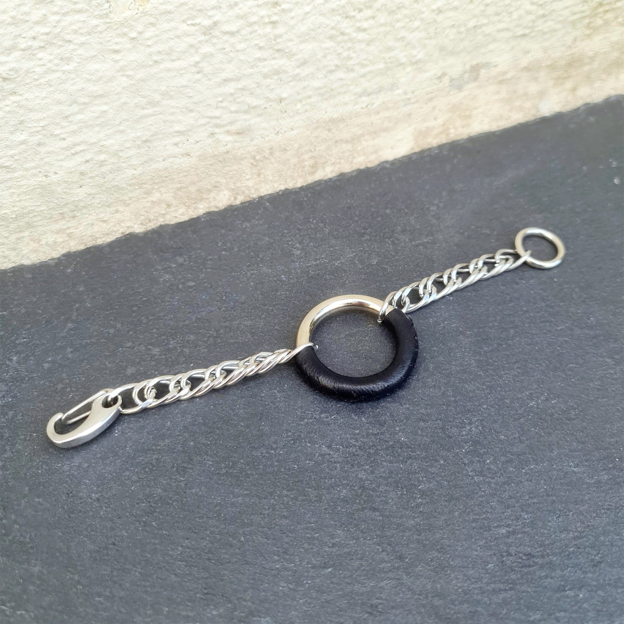 CC' Chanel Vintage Gold Plated Chain & Leather Bangle