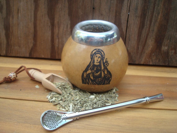 Virgen Maria ,original Mate Argentine, Yerba Tea, Mate Straw Initial, Names  or Dates, Mate Argentino Bombilla Bonus a Spoon, 