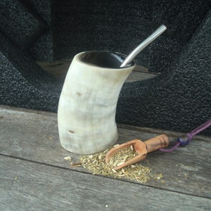 Personalized Mate  De Guampa Argentina-Horn - Gift for Dad - Mate Horn Argentina - Mate Cured - Mate + Straw + BONUS Spoon -  Guampa de Vaca