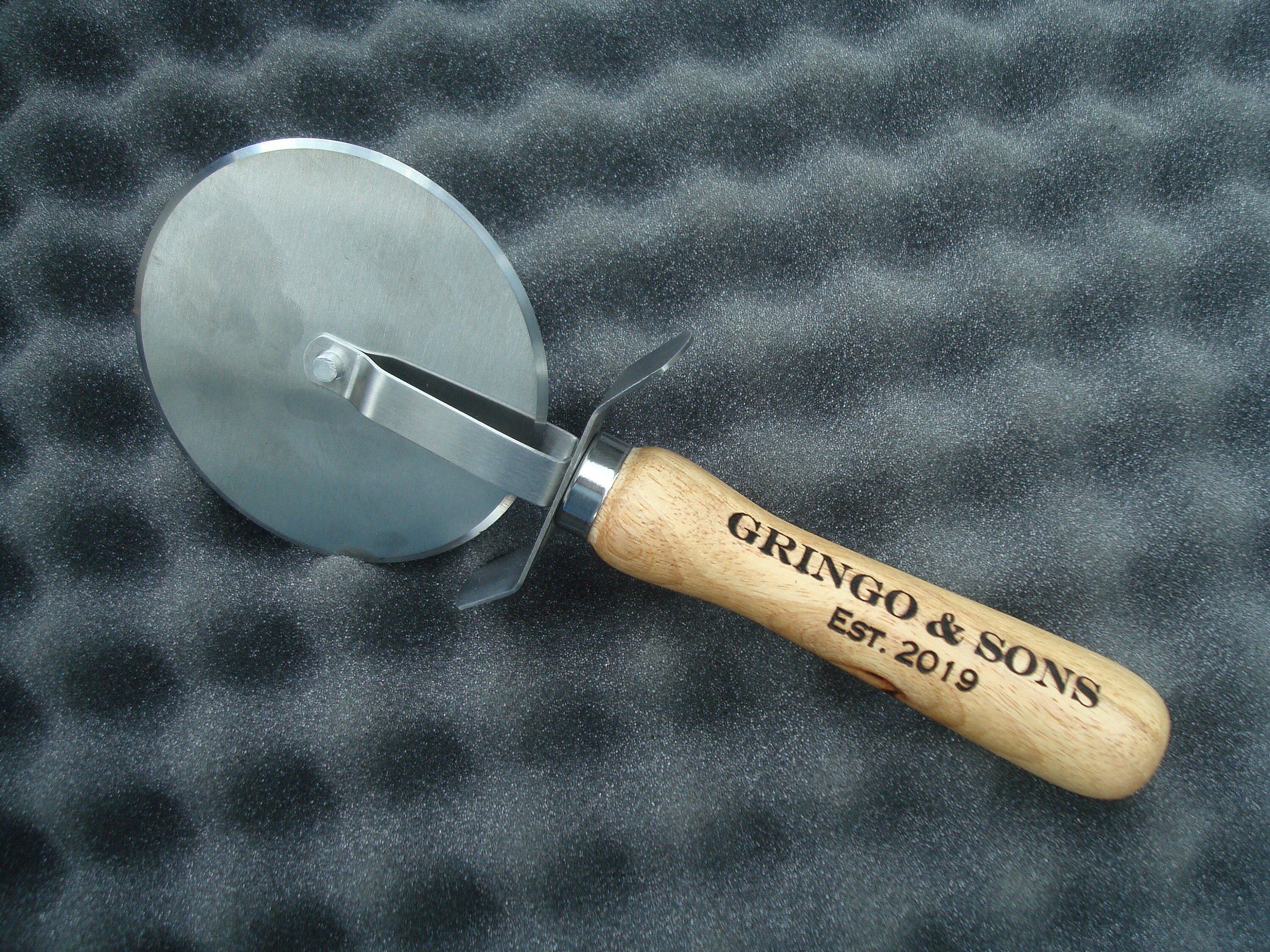 Personalized Pizza Cutter Wood Handle Pizza CutterPizza Etsy
