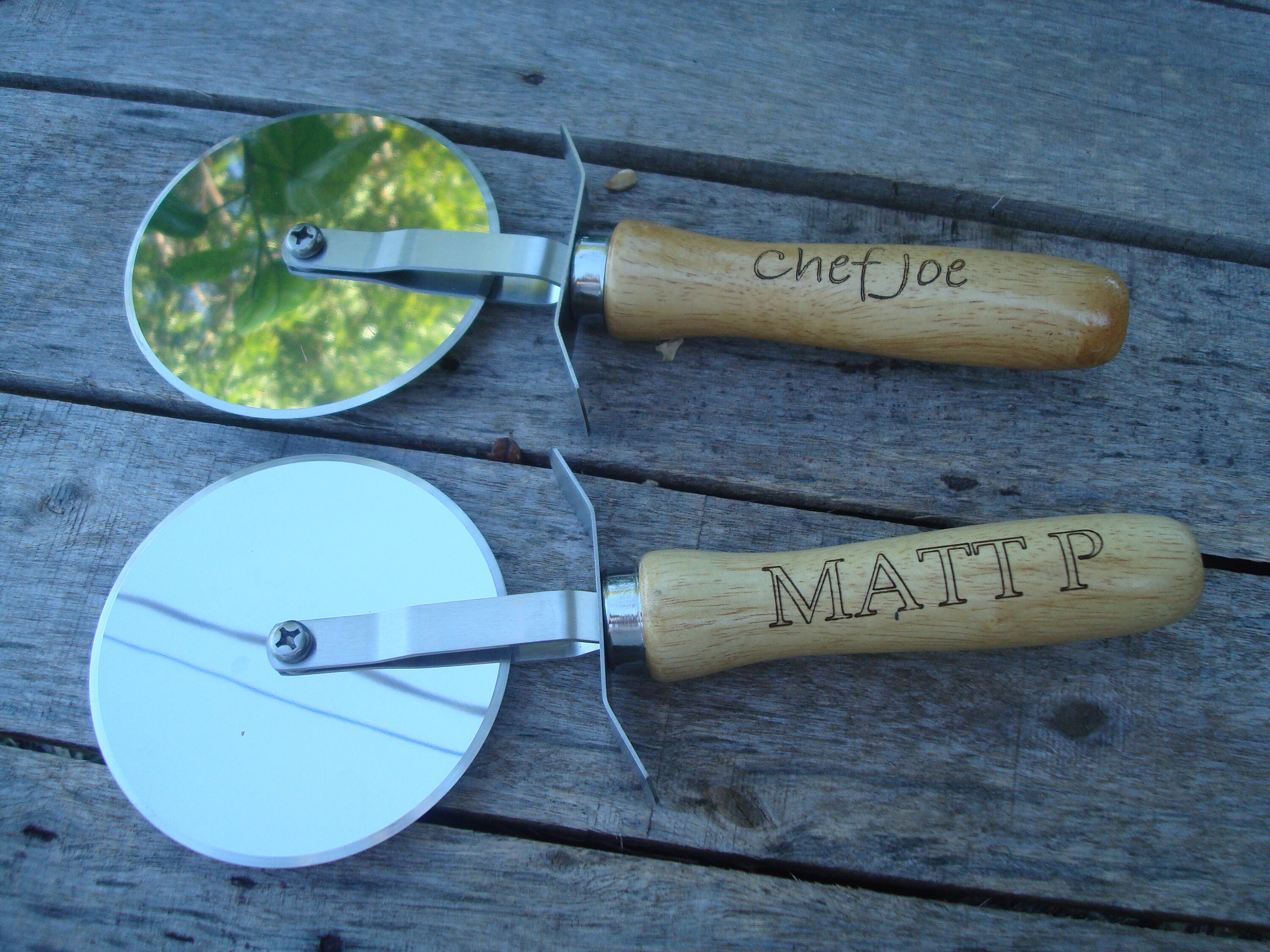 FREE SHIPPING Personalized Pizza Cutter Wood Handle Pizza Etsy