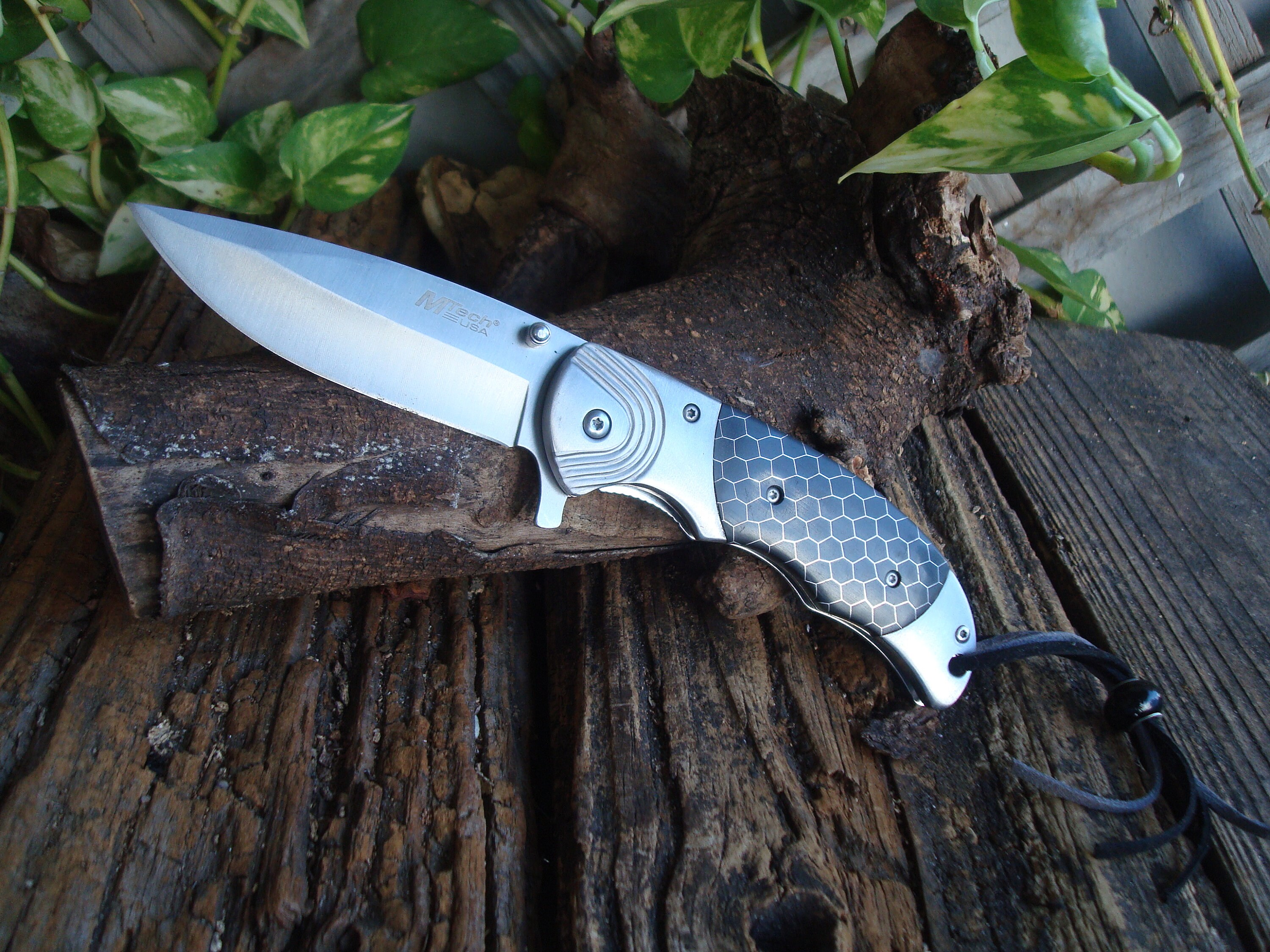 Set 2 Collectible Pocket Knives Leather Cord Wooden Etsy