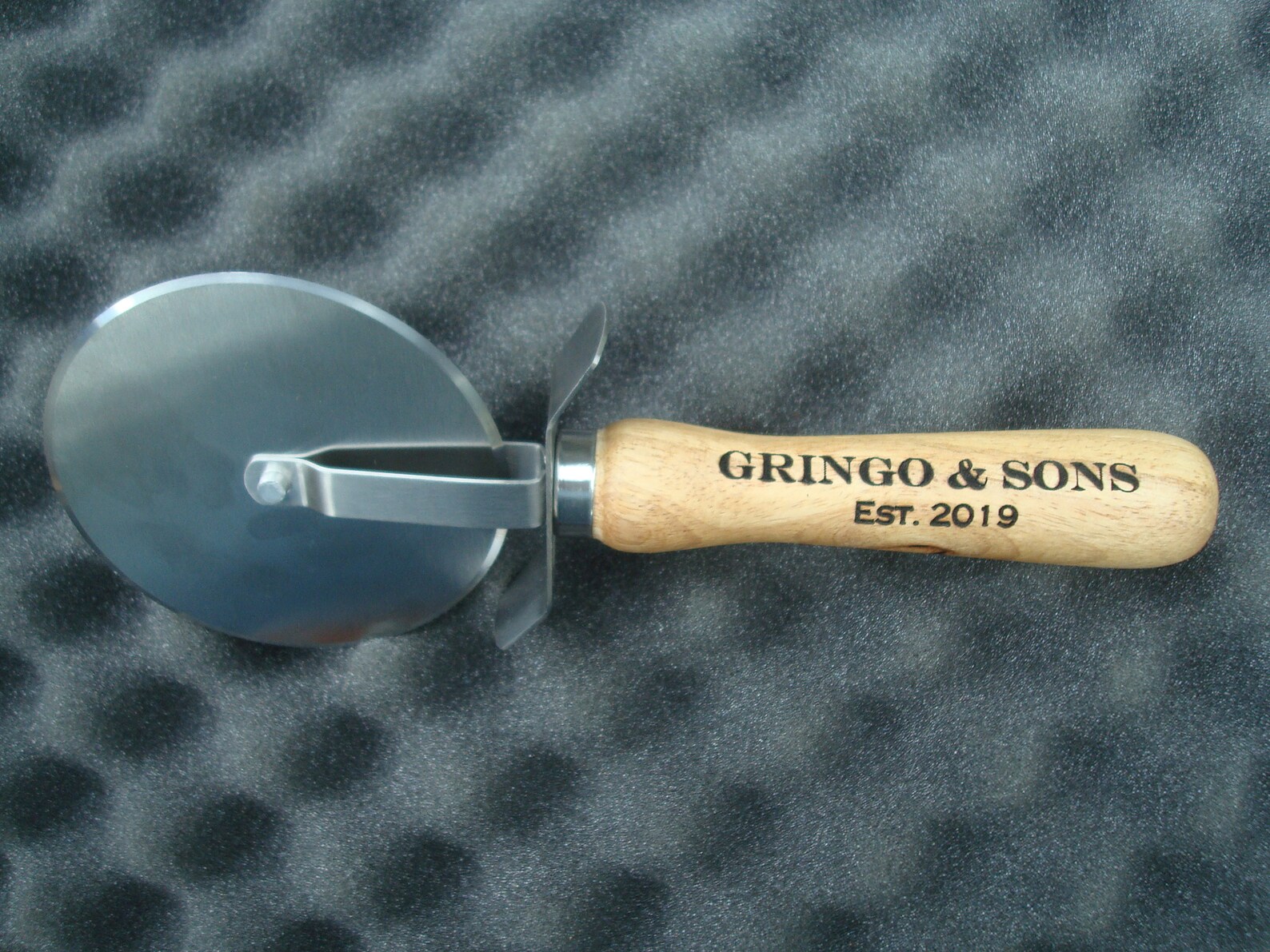 Personalized Pizza Cutter Wood Handle Pizza Cutterpizza Etsy