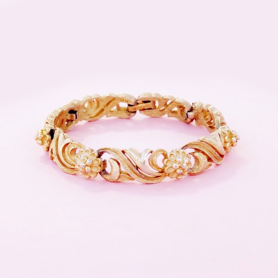 Vintage Textured Gold Floral Motif Link Bracelet … - image 1