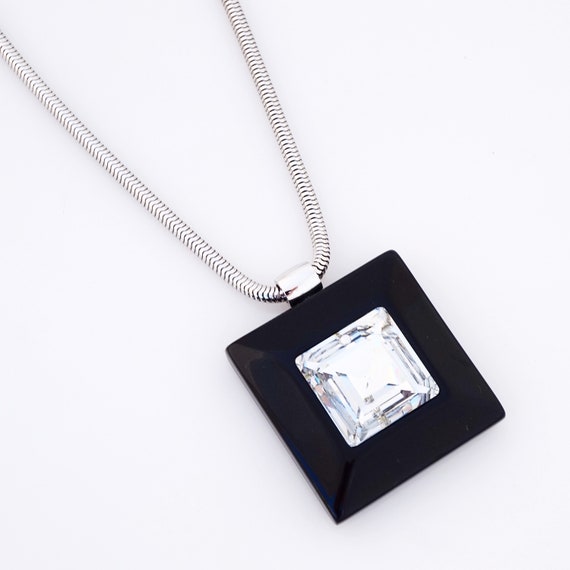 Black Resin Square Pendant Necklace With Faceted … - image 3