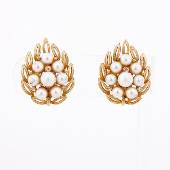 Gold Leaf and Pearl Cluster Earrings By Lisner, 1… - image 3