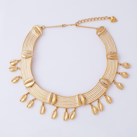 Gilt & White Enamel Seashell Dangle Choker Neckla… - image 2