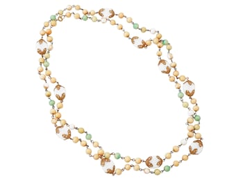 150 cm perzik- en saliegroene Tsjechische kralenketting, jaren 50
