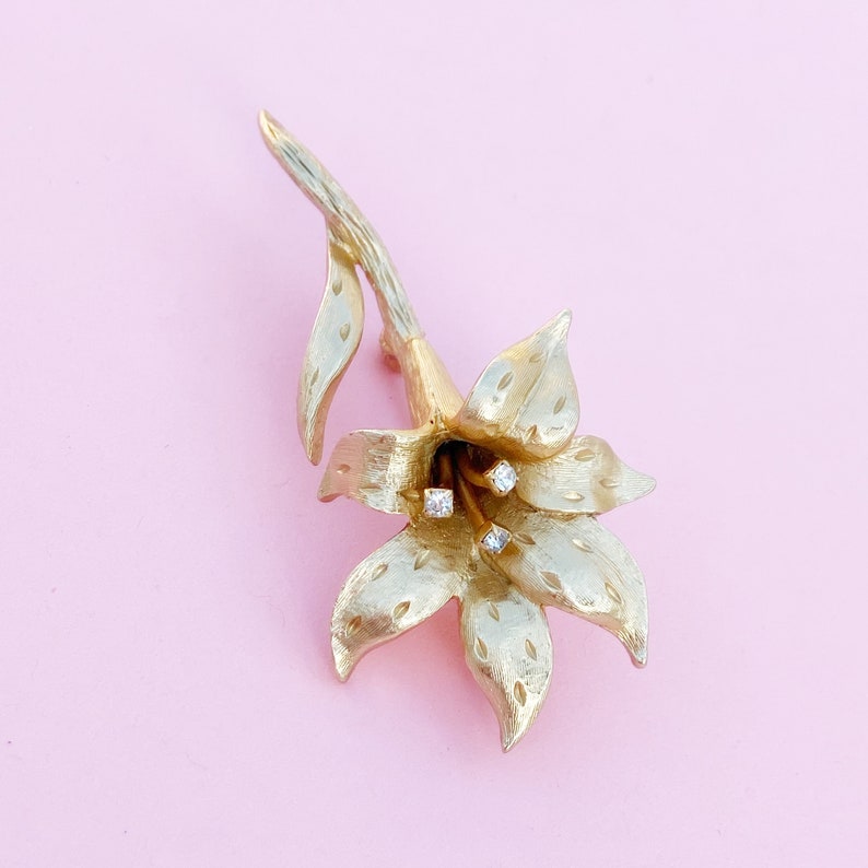 Vintage Gilded Lily Flower Figural Brooch with Crystal Rhinestones by Erwin Pearl 1990s
