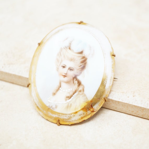 Antique Hand Painted French Limoges Porcelain Vict