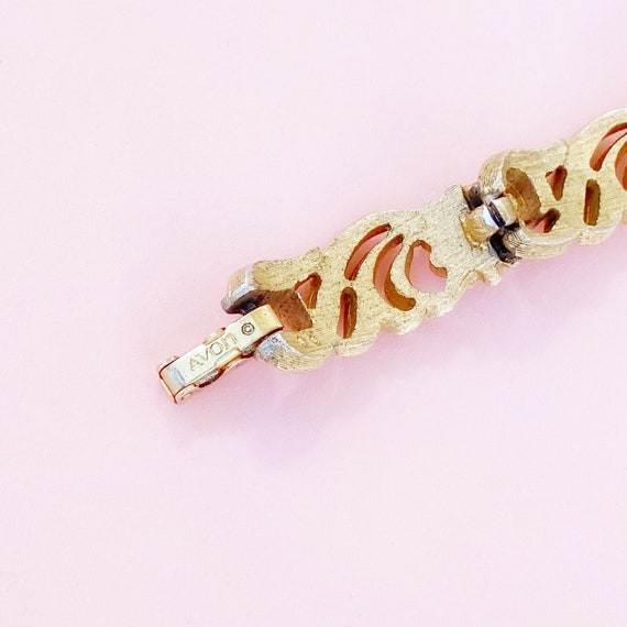Vintage Textured Gold Floral Motif Link Bracelet … - image 4