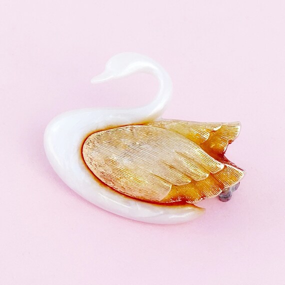 Vintage Pearlescent Swan Figural Brooch By Avon, … - image 2