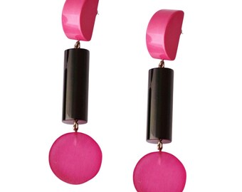 Black & Hot Pink Acrylic Memphis Style Drop Statement Earrings By Judith Hendler, 1980s