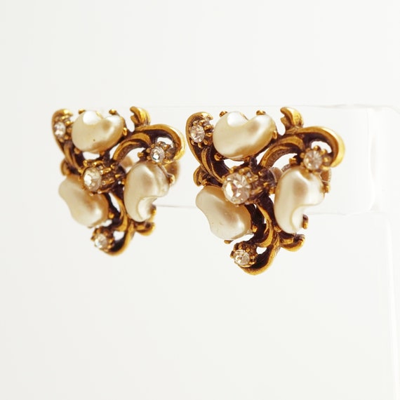 Baby Tooth Baroque Pearl and Rhinestone Earrings,… - image 3