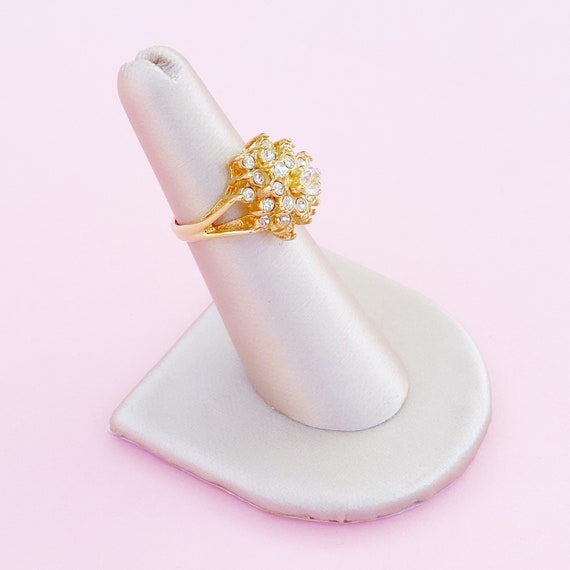 Vintage Gilded Layered Crystal Cocktail Ring (Siz… - image 6