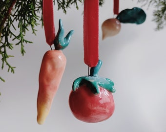 Handmade Ceramic Vegetables, Set of 3 Ceramic Ornaments, Ceramic tomato, Miniature carrot, radish ornament, ceramic tree ornament