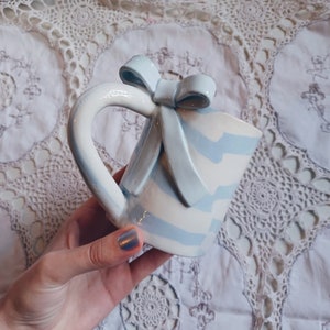 Handmade Ceramic Mug with Bows, Bow Mug, Ceramic Mug, Coquette Aesthetic, Clay Mug, Handmade in Portugal C