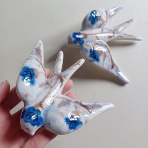Hand painted Ceramic Swallow, Portuguese Pottery, Traditional Portuguese Art, Handmade in Portugal, Wall decor, Andorinhas de Cerâmica
