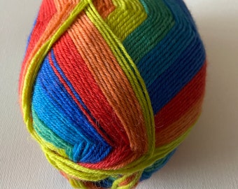 Scrappy socks yarn - Self striping sock yarn - Wool blend sock yarn - Superwash yarn - Fingering yarn - Knitting wool yarn - Socks yarn