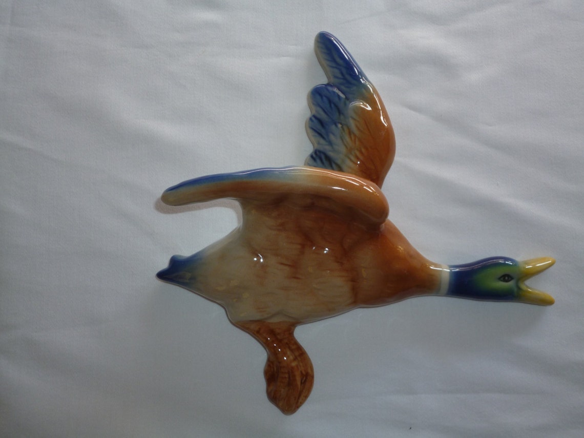 Ceramic flying wall ducks. Superb english reproductions. Etsy