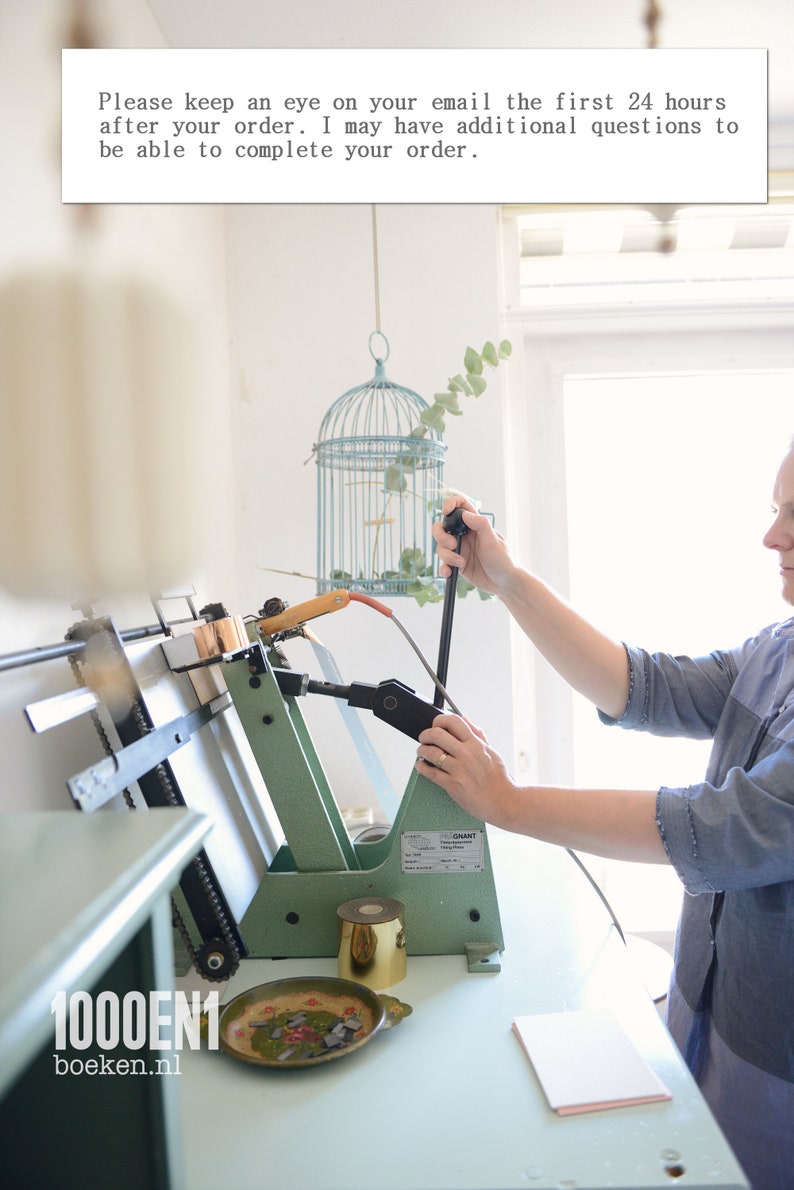 Officiant notebook picture