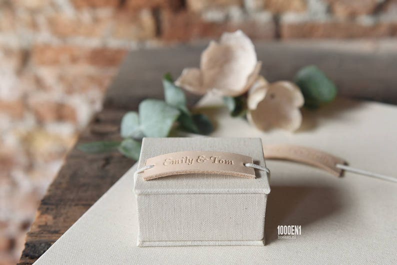 Personalized ring box with leather label