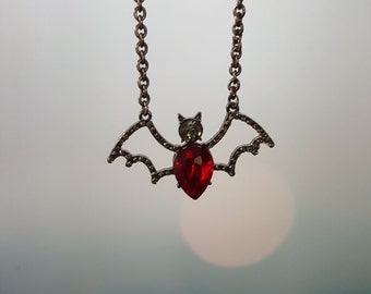 Halloween Pendant, Halloween Jewelry, Halloween Necklace, Bat Pendant, Crystal Bat, Gothic Pendant, Halloween Gift, Gift For Her, Vampire