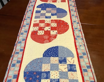 Table Runner, Red White and Blue Table Runner, Americana Table Runner, Patriotic Table Runner, 4th of July Runner,