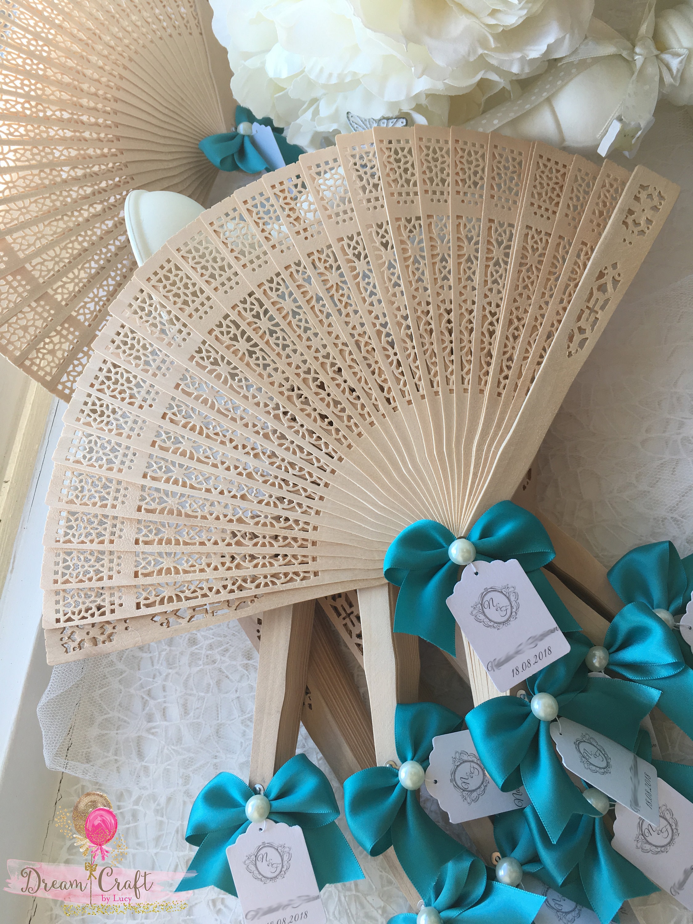 10 Wedding Fan Favours Guest Gift With Personalised Tag -  UK