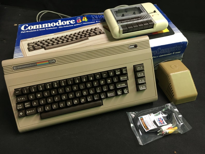 Commodore 64 Retro Set EU PAL 220v image 1