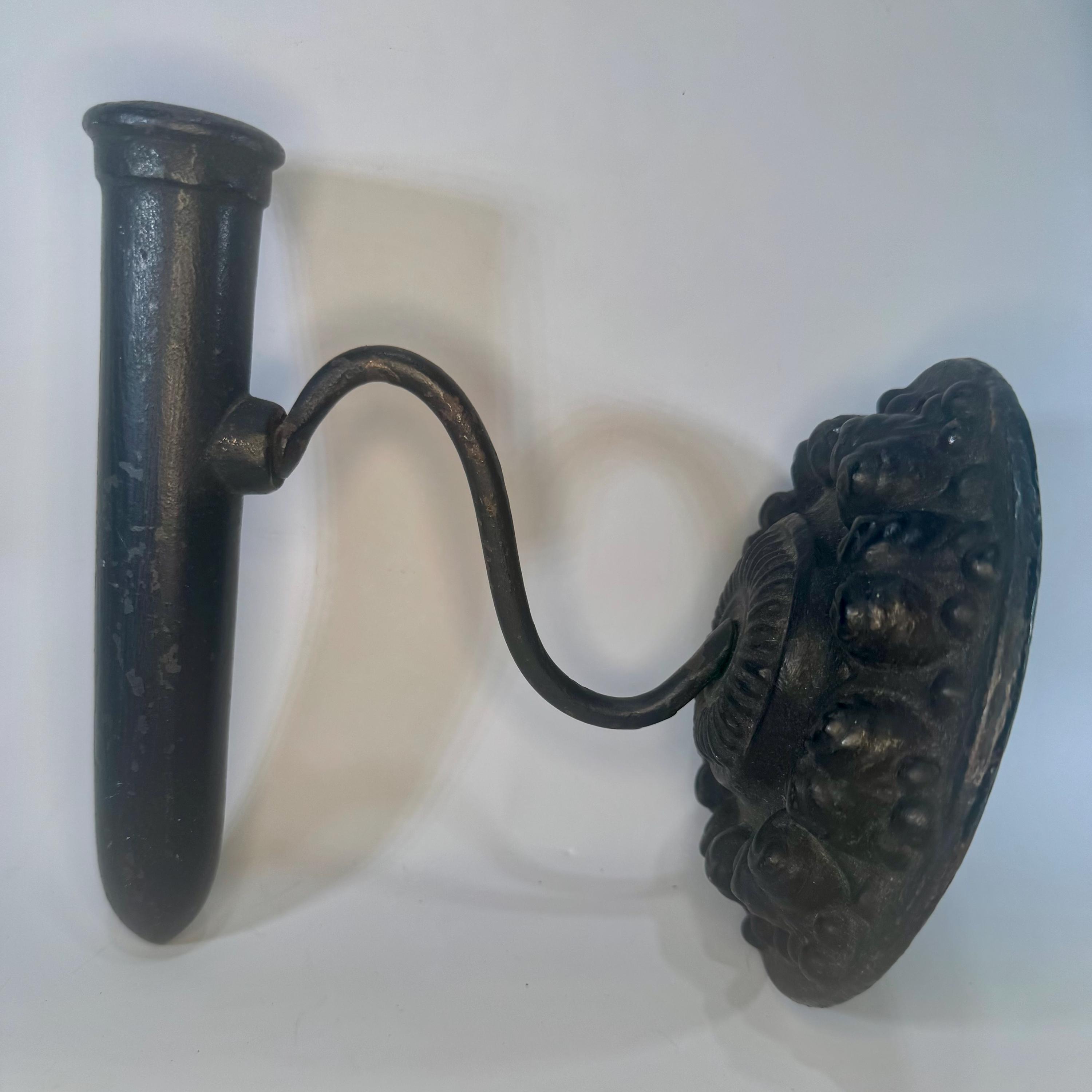 Iron Ruff Toul Antique Tally Iron on Stand Victorian Cast Iron Ruff Ironing Tool Metal ...